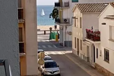 آپارتمان‌های توریست‌ها Apartament Edifici Simbat A 150m De La Platja