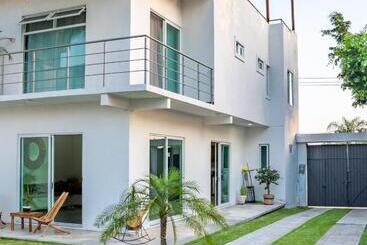 Ferienwohnungen Hostpal Vida Casa Kuxtal