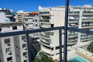 آپارتمان‌های توریست‌ها Flat Em Cabo Frio