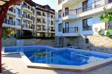 Apart Otel комплекс бяла виста до плажа Complex Byala Vista Near The Beach