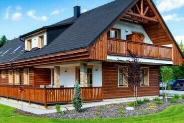 アパートホテル Apartmány Roháče