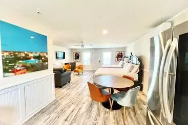 Turistihuoneistot Saltwater 202 2nd Floor Low Tide