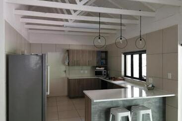 Apartaments turístics Gemsbok Place