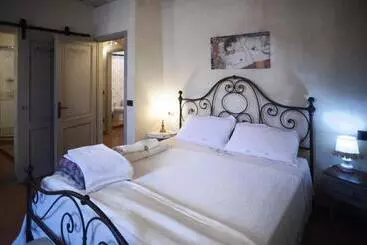 ツーリストアパートメント Chianti Home Palagione