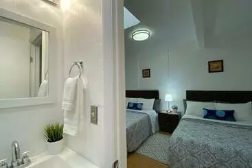 Miami Beach Rooms B&b