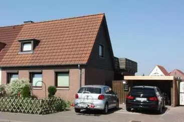 Vakantie-appartementen Am Oland 13 Hinten