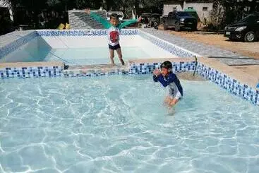 Bed & Breakfast Knb West Villa Inn  Patar