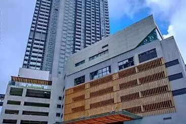 Hotel Sky D Mont Suites