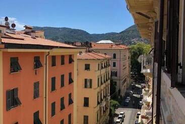 پانسیون The Gate To Cinque Terre