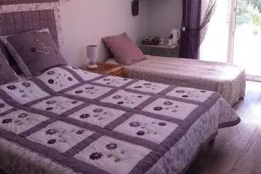 Bed and Breakfast Le Jardin Des Selves