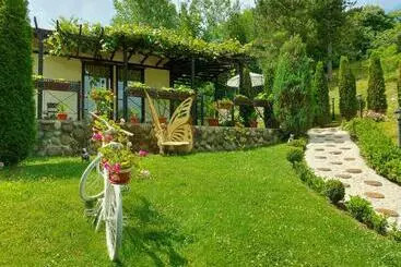 Hotel хотелски комплекс елпида