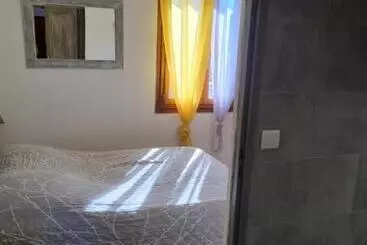 Nocleg ze śniadaniem L Auberge Galeria