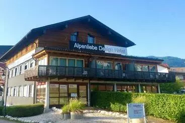 Hotelli Sauna & Whirlpool   Alpenliebe Apartments
