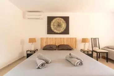 Vakantie-appartementen Villa Vue Mer Presqu Ile De Giens Avec Piscine