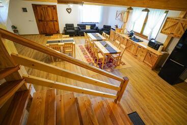 膳宿费 Casa Moroșanului Vișeu De Sus