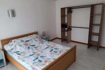 ツーリストアパートメント Appartement Aux Portes De L Ardèche En Cevennes