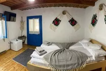 ペンション Căsuța Tivadar