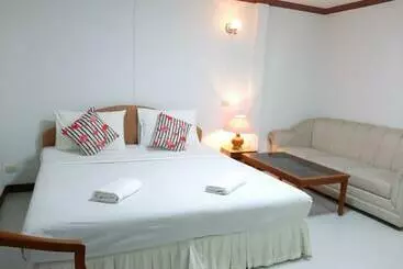 ホテル สตาร์ รีสอร์ท