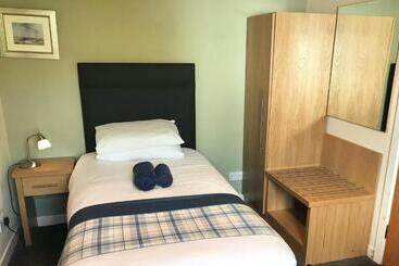 בית מלון כפרי St Columba