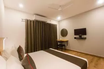 Hotel Super Townhouse Swain Heritage