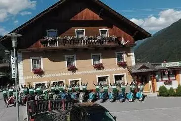 Отель Stadlwirt