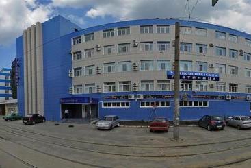 בית מלון כפרי Universitetskaya