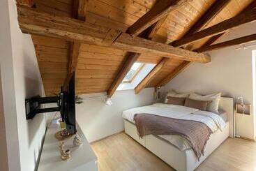 Turist apartmanları Bullsliving Seeapartment 2 Am Corso