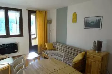 Turist apartmanları Appartement Au Cœur Du Village Avec Parking Privé