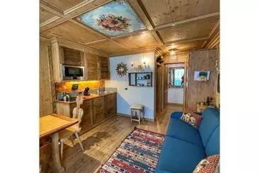 ツーリストアパートメント Nonna Pina Appartamento Fiori