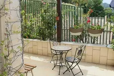 ツーリストアパートメント Laila S Boutique Apartment