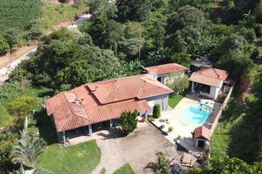 דירות לתיירים Paraíso Da Mata