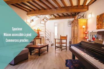 דירות לתיירים Cabana & L Hirondelle Maison De Village