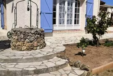 Turist apartmanları Le Néflier