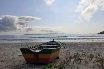 ツーリストアパートメント Casarão Pé Na Areia Peró