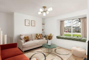 游客公寓 Luxe Design Heart Of Rothbury Sleeps 8!