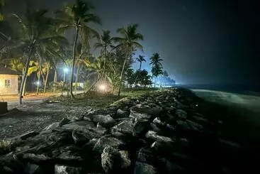 Turistihuoneistot White Waves