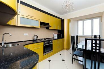 דירות לתיירים Flowers Apartments Large And Spacious