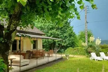 Apartamentos turísticos Maison Dans écrin De Verdure En Périgord Noir