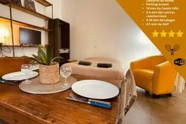 ツーリストアパートメント Charmant Studio Loft   Mas Bois Fontaine