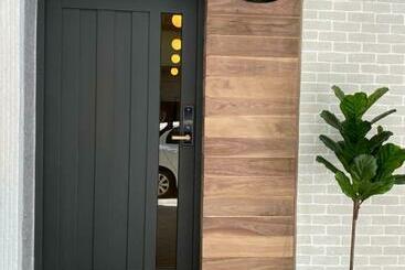 Pisos turísticos 逢甲菓子宿