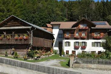 Ferienwohnungen Casa Curgnun 21 Collenberg   Ferienwohnung 61m2 Für Max. 4 Pers