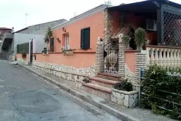 آپارتمانهای توریستها La Casa Del Glicine