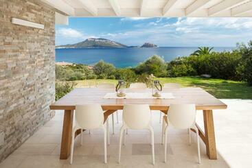 Apartamentos turísticos Landscape White House