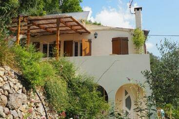 דירות לתיירים Modestie