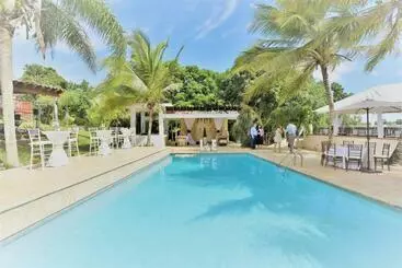Turistihuoneistot Isabela Villa Bonita Vacation & Event Venue Sleeps 50!