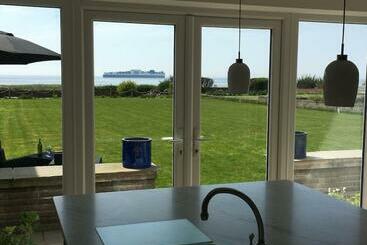 Apartaments turístics Sea View Luxury Beach House