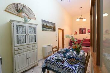 Apartamenty turystyczne Salerno Centro