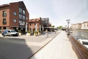 آپارتمان‌های توریست‌ها Benetis Apartments