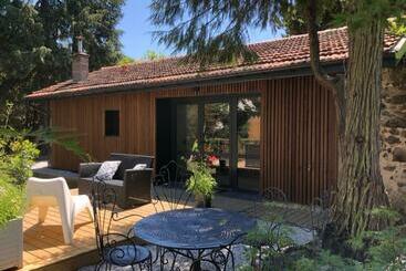 ツーリストアパートメント La Grange De L Ocean Spa