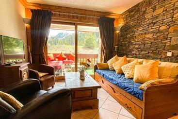 ツーリストアパートメント Skimottaret